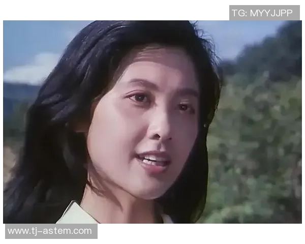 足球明星朱琳的职业生涯与成就全景回顾及个人成长历程分析